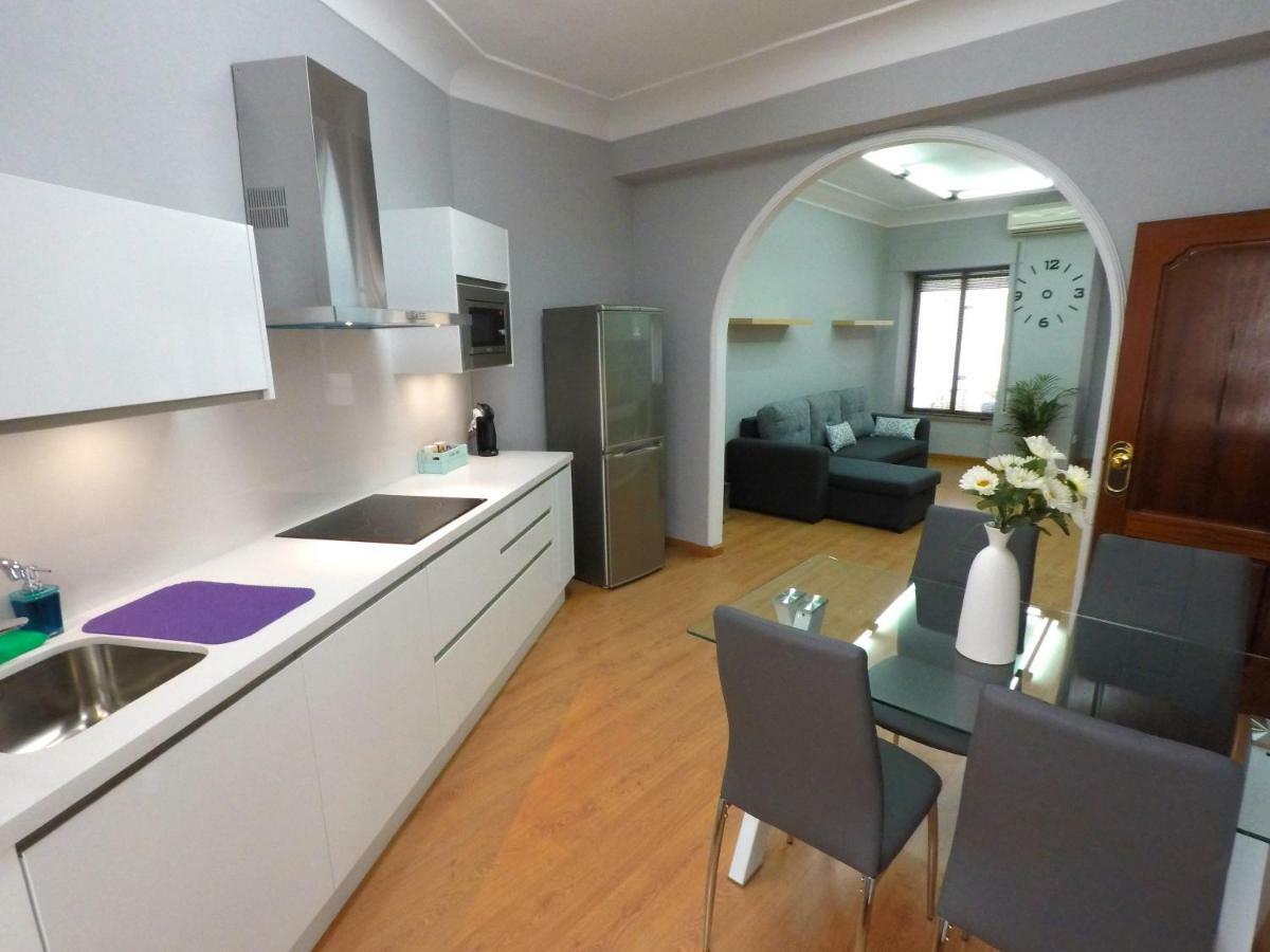 Eduardo Lucena 5, Alcazar Apartment กอร์โดบา ภายนอก รูปภาพ